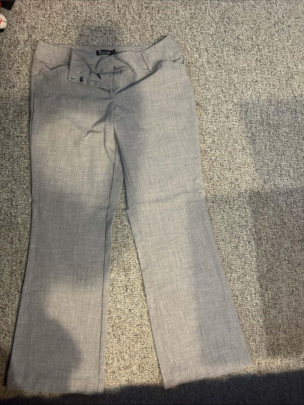 New York & Company Light Gray Dress Pants